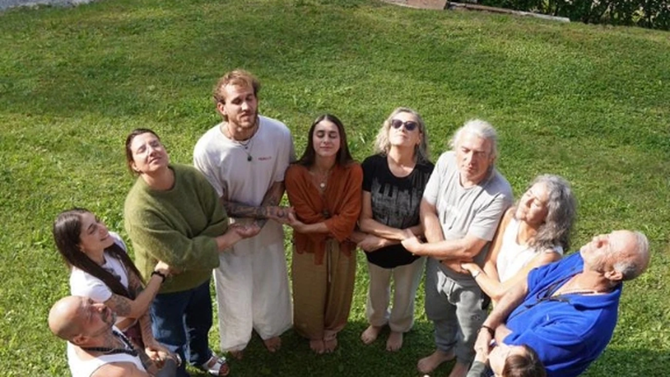 Cerchio Sacro e Connessione con la Natura nei Boschi Toscani